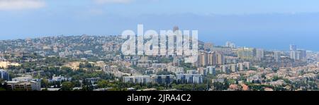 Viste pittoresche di Haifa viste dalla cabinovia Rachbalit a Haifa, Israele. Foto Stock