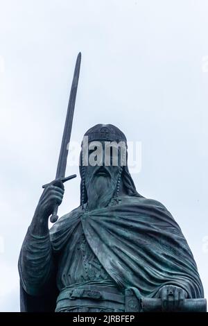 Belgrado, Serbia - 22 agosto 2022. Vista della Statua di Stafan Nemanja nel centro di Belgrado, Serbia. Il monumento a Stefan Nemanja si trova Foto Stock