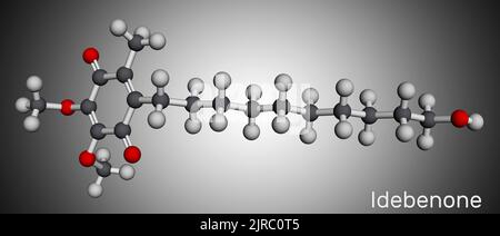 Molecola di Idebenone. È antiossidante, inibitore di ferroptosi, analogo sintetico del coenzima Q10, usato per la malattia di Alzheimer. Modello molecolare. Rendering 3D Foto Stock