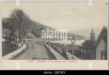 Akaroa, Nuova Zelanda (dall'ufficio postale), dicembre 1906, Akaroa, di Muir & Moodie. Dono di Patricia M. Mitchell, 1989. Foto Stock