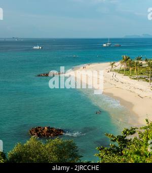 ISOLA DI KOH LIPE, SATUN, THAILANDIA, 10 GIUGNO 2017; North Point Beach. Bella vacanza punto Isola di Koh Lipe. È un'isola piccola e carina. Foto Stock