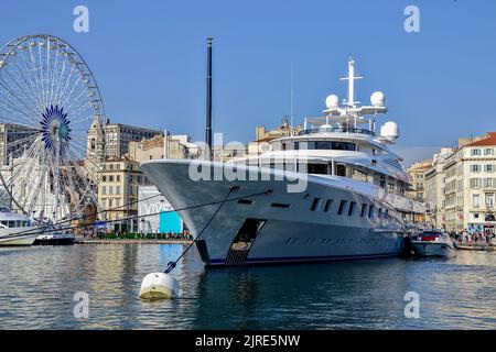 Marsiglia, Francia. 30th giugno, 2016. Vista del superyacht AXIOMA ormeggiato a Marsiglia. Il superyacht AXIOMA collegato ad un miliardario russo sarà messo all'asta a Gibilterra. Autorizzata ad entrare nelle acque di Gibilterra, era stata sequestrata dalle autorità nel marzo 2022. (Credit Image: © Gerard Bottino/SOPA Images via ZUMA Press Wire) Foto Stock