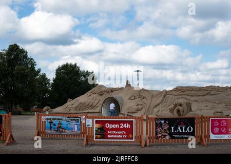 Lappeenranta, Finlandia. Agosto 21, 2022. Lappeenranta Sandcastle con sculture di sabbia finlandesi a tema naturale Foto Stock