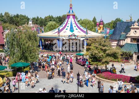 Una vista aerea di Disneyland Paris vista da Alice nel castello delle meraviglie Foto Stock