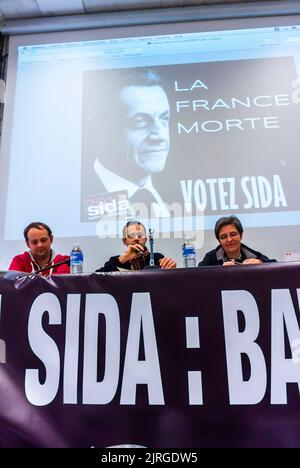 Parigi, Francia, Act Up -Parigi, riunione settimanale, sostenitori dell'HIV, Presentazione, con i candidati politici locali, all'Università Beaux Arts Ampitheater, 2012 Foto Stock