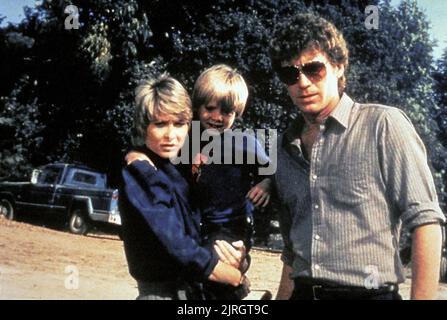 DEE WALLACE STONE, DANNY PINTAURO, DANIEL HUGH KELLY, CUJO, 1983 Foto Stock