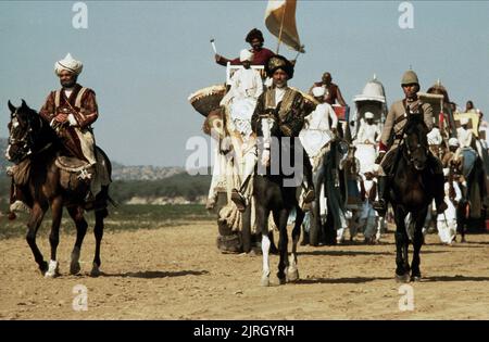 OMAR SHARIF, CHRISTOPHER LEE, BEN CROSS, estremo padiglioni, 1984 Foto Stock