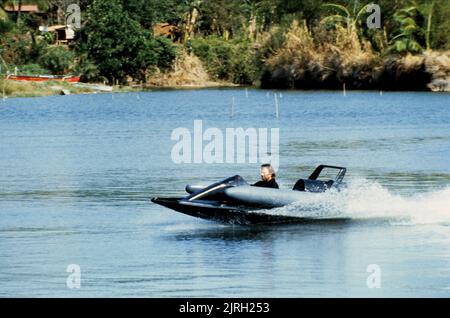 CHUCK NORRIS IN MOTOSCAFO, BRADDOCK:MANCANTE IN AZIONE III, 1988 Foto Stock