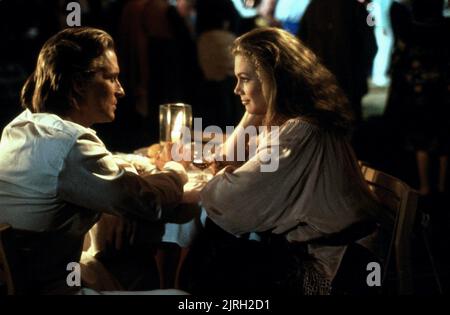 MICHAEL DOUGLAS e Kathleen Turner, Romancing la pietra, 1984 Foto Stock