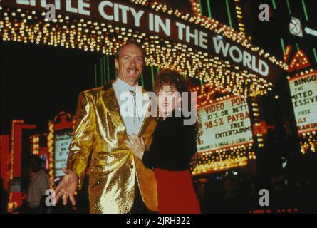 CLINT EASTWOOD, BERNADETTE PETERS, Rosa Cadillac, 1989 Foto Stock