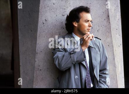 MICHAEL KEATON, pulito e sobrio, 1988 Foto Stock