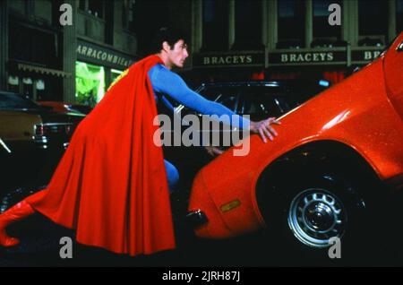 CHRISTOPHER REEVE, SUPERMAN IV: LA RICERCA DELLA PACE, 1987 Foto Stock