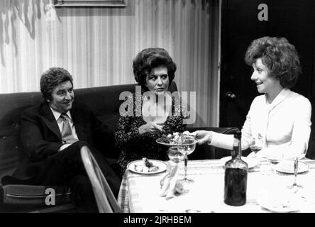 PETER ADAMSON PATRICIA PHOENIX, BARBARA KNOX, Coronation Street, 1980 Foto Stock