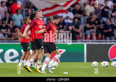 EINDHOVEN, PAESI BASSI - 24 AGOSTO: Marco van Ginkel del PSV durante la partita di seconda tappa della UEFA Champions League tra PSV e Rangers allo stadio Philips il 24 agosto 2022 a Eindhoven, Paesi Bassi (Foto di Andre Weening/Orange Pictures) Foto Stock