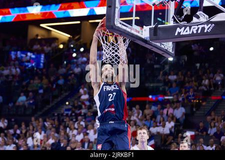 Rudy GOBERT (27) di Francia durante la FIBA Basketball World Cup 2023 Qualifiers, 2nd Round Group K Basketball Match tra Francia e Repubblica Ceca il 24 agosto 2022 presso l'Accor Arena di Parigi, Francia - Foto: Ann-dee Lamour/DPPI/LiveMedia Foto Stock