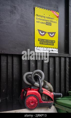 "Discarica? Gli uffici di applicazione prenderanno il vostro poster, Inghilterra, Regno Unito Foto Stock