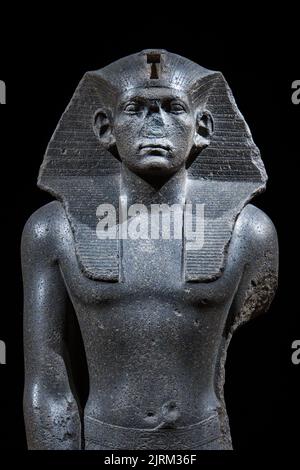 Statua in preghiera del re Amenemhat III Middle Kingdom, 12th Dynasty, 1840-1800 BCE, Memphis. Neues Musem, Berlino. Foto Stock