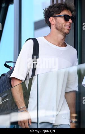 L'illustrazione mostra il pilota francese Pierre Gasly della Scuderia AlphaTauri in preparazione alla gara di Formula uno di Spa-Francorchamps in Belgio, giovedì 25 agosto 2022. FOTO DI BELGA DIRK WAEM Foto Stock