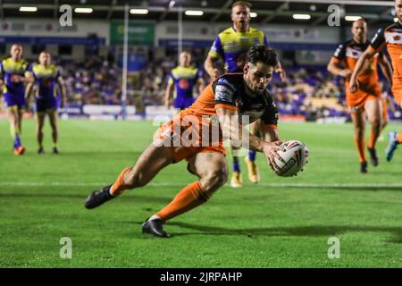 Warrington, Regno Unito. 25th ago, 2022. Jake Mama di Castleford prova durante la partita della Super League tra Warrington Wolves e Castleford allo stadio Halliwell Jones di Warrington, Regno Unito, il 25 agosto 2022. Foto di Simon Hall. Solo per uso editoriale, licenza richiesta per uso commerciale. Non è utilizzabile nelle scommesse, nei giochi o nelle pubblicazioni di un singolo club/campionato/giocatore. Credit: UK Sports Pics Ltd/Alamy Live News Foto Stock