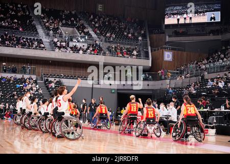 Tokyo, Giappone. 24th ago, 2022. Gruppo di squadre del Giappone, 24 agosto 2022 - Pallacanestro della sedia a rotelle : Giappone 47-60 Spagna all'Arena di Ariake durante i Giochi Paralimpici di Tokyo 2020 evento di 1st° anniversario a Tokyo, Giappone. Credit: SportsPressJP/AFLO/Alamy Live News Foto Stock
