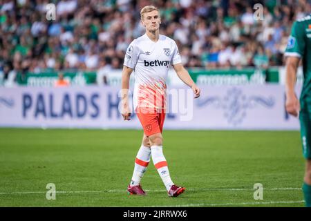 Viborg, Danimarca. 25th ago, 2022. Flynn Downes (12) del prosciutto ad ovest visto durante la partita di qualificazione della UEFA Europa Conference League tra Viborg FF e West Ham alla Energi Viborg Arena di Viborg. (Photo Credit: Gonzales Photo/Alamy Live News Foto Stock