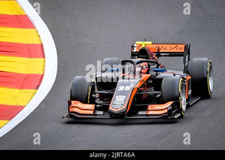 Stavelot, Belgio. 26th ago, 2022. Amaury Cordeel belga nella foto durante una sessione di prove libere al Gran Premio del Belgio F2, a Spa-Francorchamps, venerdì 26 agosto 2022. FOTO DI BELGA DIRK WAEM Credit: Agenzia Notizie di Belga/Alamy Live News Foto Stock