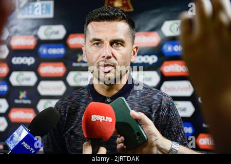 Stavanger 20220825.FCSB allenatore Nicolae Dicâ dopo la vittoria 1-3 nella partita tra Viking e FCSB dalla Romania nel playoff per la Conference League nel calcio alla SR-Bank Arena. Foto: Carina Johansen / NTB Foto Stock