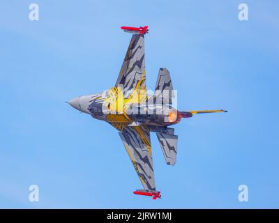 General Dynamics F16 Fighting Falcon al Royal International Air Tattoo 2022 Foto Stock