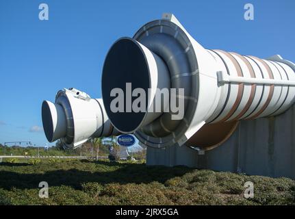 Un primo piano di motori a razzo nel John Kennedy Space Center di Miami, Florida, Stati Uniti Foto Stock
