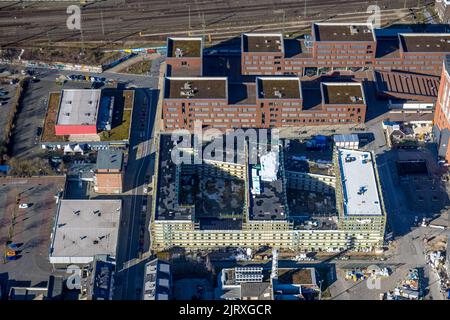 Vista aerea, cantiere con nuovo edificio per residenze studentesche a Emil-Moog-Platz e Ritterstraße a Dortmund U, Dorstfelder Brücke, Dortmun Foto Stock