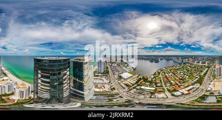 Visualizzazione panoramica a 360 gradi di Equirettangolare sferico 360 foto Miami Sunny Isles Beach FL USA