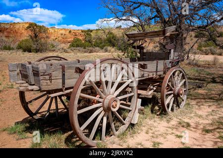 Carrozza a cavallo vintage su Ghost Ranch, New Mexico, USA Foto Stock