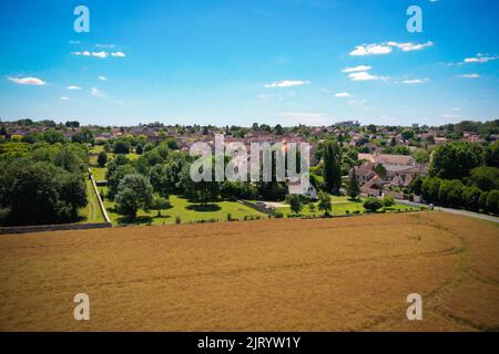 Veduta aerea del villaggio di Maincy nella Senna e Marna in Francia Foto Stock