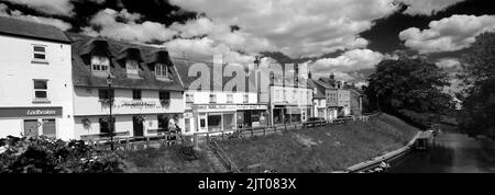 Narrowboats; fiume Nene; marzo città; Cambridgeshire; Inghilterra; Regno Unito Foto Stock