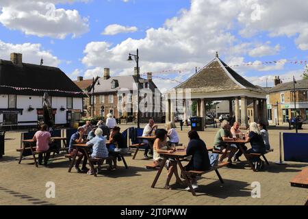 The George Wetherspoons Hotel, piazza del mercato, città di Whittlesey, Cambridgeshire, Inghilterra, REGNO UNITO Foto Stock