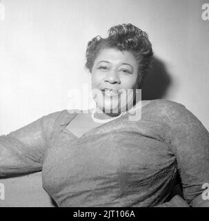 Ella Fitzgerald. 1917-1996. Uno dei più famosi cantanti di jazz e musica popolare nel corso del 20th ° secolo. Nella foto si esibisce a Stoccolma nell'aprile 3 1952 Conard Ref 1980 Foto Stock