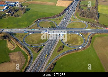 Fotografia aerea, svincolo autostradale Lotte/Osnabrück, superstrada A1 e superstrada A30, Lotte, Tecklenburger Land, Renania settentrionale-Vestfalia, Germania, superstrada, ecc. Foto Stock