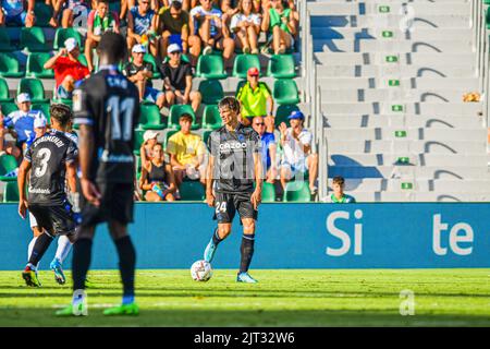 Elche, Elche, Spagna. 27th ago, 2022. ELCHE, SPAGNA - 27 AGOSTO: Robin le Normand di Real Sociedad durante la partita tra Elche CF e Real Sociedad de Futbol di la Liga Santander il 27 agosto 2022 a MartÃ-nez Valero di Elche, Spagna. (Credit Image: © Samuel CarreÃ±o/PX Imagens via ZUMA Press Wire) Foto Stock