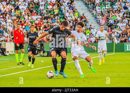 ELCHE, SPAGNA - 27 AGOSTO: Robin le Normand di Real Sociedad e Roger Marti di Elche CF durante la partita tra Elche CF e Real Sociedad de Futbol di la Liga Santander il 27 agosto 2022 a Martínez Valero di Elche, Spagna. (Foto di Samuel Carreño/ PX Images) Foto Stock