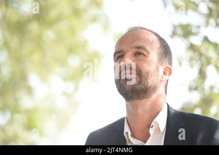 Manuel Bompard, « la France sostituto Insoumise-NUPES » alle riunioni AMFIS del 27th agosto 2022 a Valence, Francia. Foto di Tomas Stevens/ABACAPRESS.COM Foto Stock