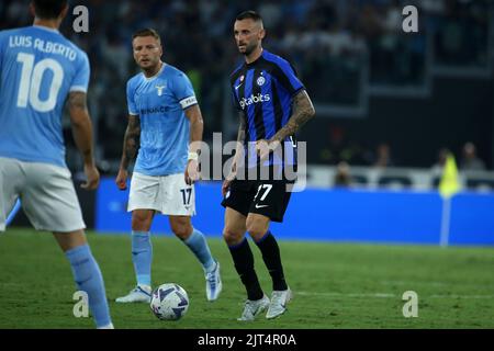 Roma, Italia. 26th ago, 2022. Milano Skriniar (Inter) in azione durante la Serie Una partita tra SS Lazio vs FC Internazionale Milano allo Stadio Olimpico il 26 agosto 2022 a Roma. (Foto di Giuseppe fama/Pacific Press) Credit: Pacific Press Media Production Corp./Alamy Live News Foto Stock