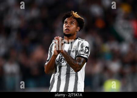 Tuin, Italia. 27 agosto 2022. Weston McKennie della Juventus FC gesta alla fine della Serie Una partita di calcio tra Juventus FC e AS Roma. Credit: Nicolò campo/Alamy Live News Foto Stock