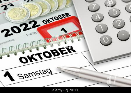 Tedesco minimo salario 12,00 Euro e calendario 2022 Sabato 1 ottobre con calcolatrice Foto Stock