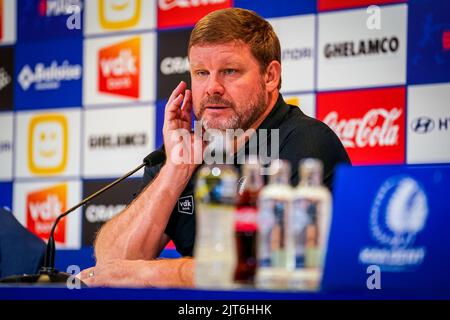 Gent, Belgio. 28th ago, 2022. GENT, BELGIO - 28 AGOSTO: Allenatore Hein Vanhaezebrouck di KAA Gent durante la partita della Jupiler Pro League tra KAA Gent e il Royal Antwerp FC alla Ghelamco Arena il 28 agosto 2022 a Gent, Belgio (Foto di Joris Verwijst/Orange Pictures) Credit: Orange Pics BV/Alamy Live News Foto Stock