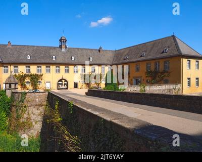 Bellissimo castello tedesco d'acqua Schloss Dyck Foto Stock