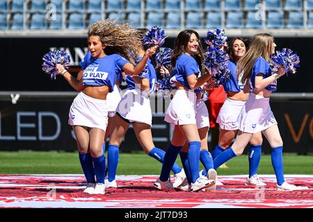 Gent, Belgio. 28th ago, 2022. I cheerleaders di Gent hanno mostrato davanti a una partita di calcio tra KAA Gent e Royal Antwerp FC, domenica 28 agosto 2022 a Gent, il giorno 6 della prima divisione del campionato belga della 'Jupiler Pro League' del 2022-2023. BELGA PHOTO TOM GOYVAERTS Credit: Agenzia Notizie Belga/Alamy Live News Foto Stock