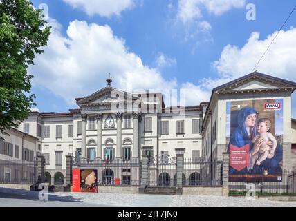 Vista frontale dell'Accademia Carrara. Bergamo, ITALIA - 11 maggio 2018. Foto Stock