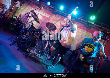 Stoke Prior, Regno Unito, 28 agosto 2022, Acid Reign chiude l'ultimo giorno al Beermageddon Heavy Metal Festival. Credit: Will Tudor/Alamy Live News Foto Stock