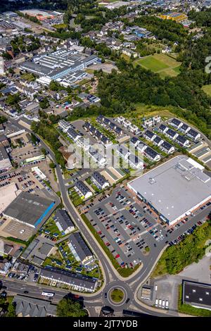 Veduta aerea, nuova costruzione immobiliare Winkelstraße, centro commerciale, Velbert, zona Ruhr, Renania settentrionale-Vestfalia, Germania, DE, mercati dello shopping, Foto Stock