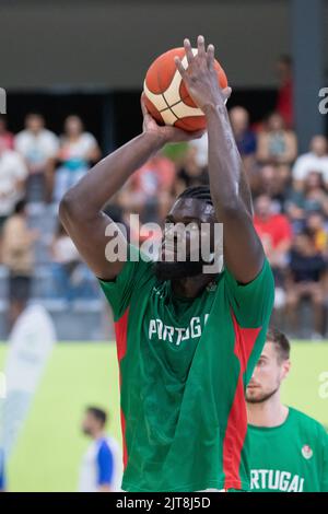 Odivelas, Portogallo. 28th ago, 2022. Agosto 28, 2022. Odivelas, Portogallo. Portogallo e Sacramento Kings Center Neemias Queta (88) in azione durante il gioco per la FIBA Europe Cup (Gruppo F), Portogallo vs Cipro Credit: Alexandre de Sousa/Alamy Live News Foto Stock